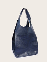 Load image into Gallery viewer, Women's Simple Large Capacity Tote Bag
