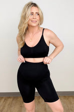Load image into Gallery viewer, FawnFit Solid Seamless Sports Bra &amp; Butt Lift Shorts Set
