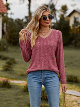 Load image into Gallery viewer, Ribbed V-Neck Long Sleeve Tee
