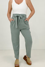 Load image into Gallery viewer, Gilli High Waist Pin Tuck Linen Pants
