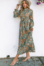 Load image into Gallery viewer, Green Pleated Long Sleeve Maxi Floral Dress With Tie
