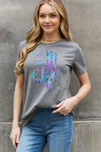 Load image into Gallery viewer, Simply Love Full Size NEVER GIVE UP Graphic Cotton Tee

