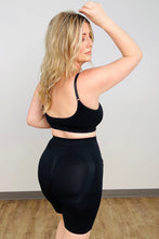 Load image into Gallery viewer, FawnFit Solid Seamless Sports Bra &amp; Butt Lift Shorts Set
