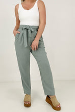 Load image into Gallery viewer, Gilli High Waist Pin Tuck Linen Pants
