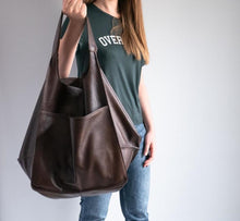 Load image into Gallery viewer, Women's Simple Large Capacity Tote Bag
