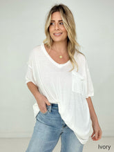 Load image into Gallery viewer, Zenana "Allie" Tri Blend Oversized Front Pocket Boyfriend Tee
