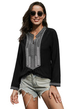Load image into Gallery viewer, Long Sleeves Front Embroidery Blouse
