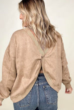 Load image into Gallery viewer, Twist Detail Reversible Oversized Sweatshirt With Pockets
