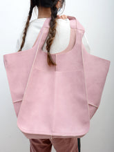 Load image into Gallery viewer, Women's Simple Large Capacity Tote Bag
