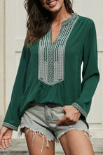 Load image into Gallery viewer, Long Sleeves Front Embroidery Blouse
