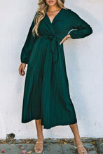 Load image into Gallery viewer, Green Pleated V Neck Wrap Waist Tie Dress
