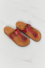 Load image into Gallery viewer, MMShoes Drift Away T-Strap Flip-Flop in Wine
