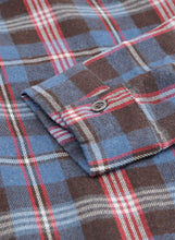 Load image into Gallery viewer, Plaid Slit High-Low Shirt with Pockets
