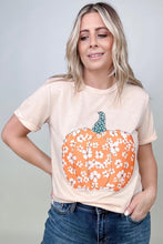 Load image into Gallery viewer, Sweet Floral Pumpkin Graphic Tee
